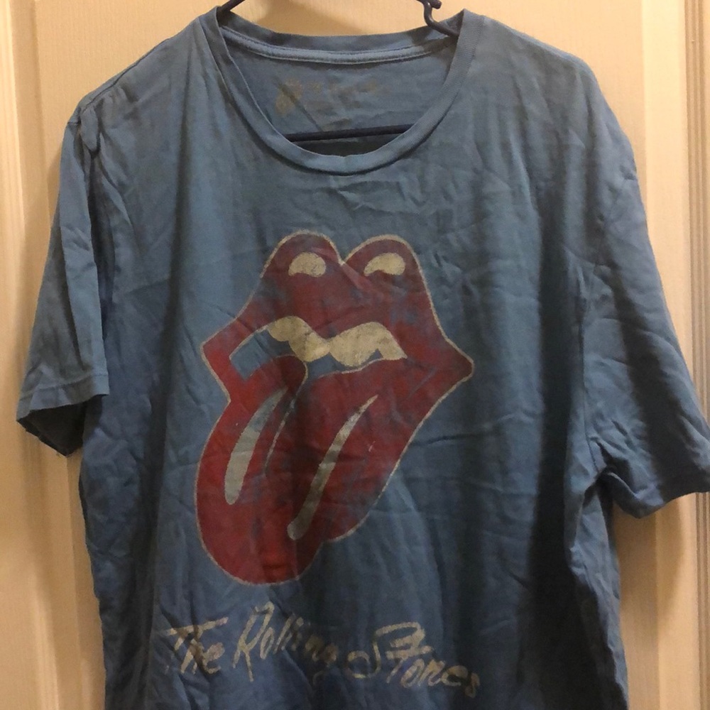 THE ROLLING STONE T-SHIRT!!